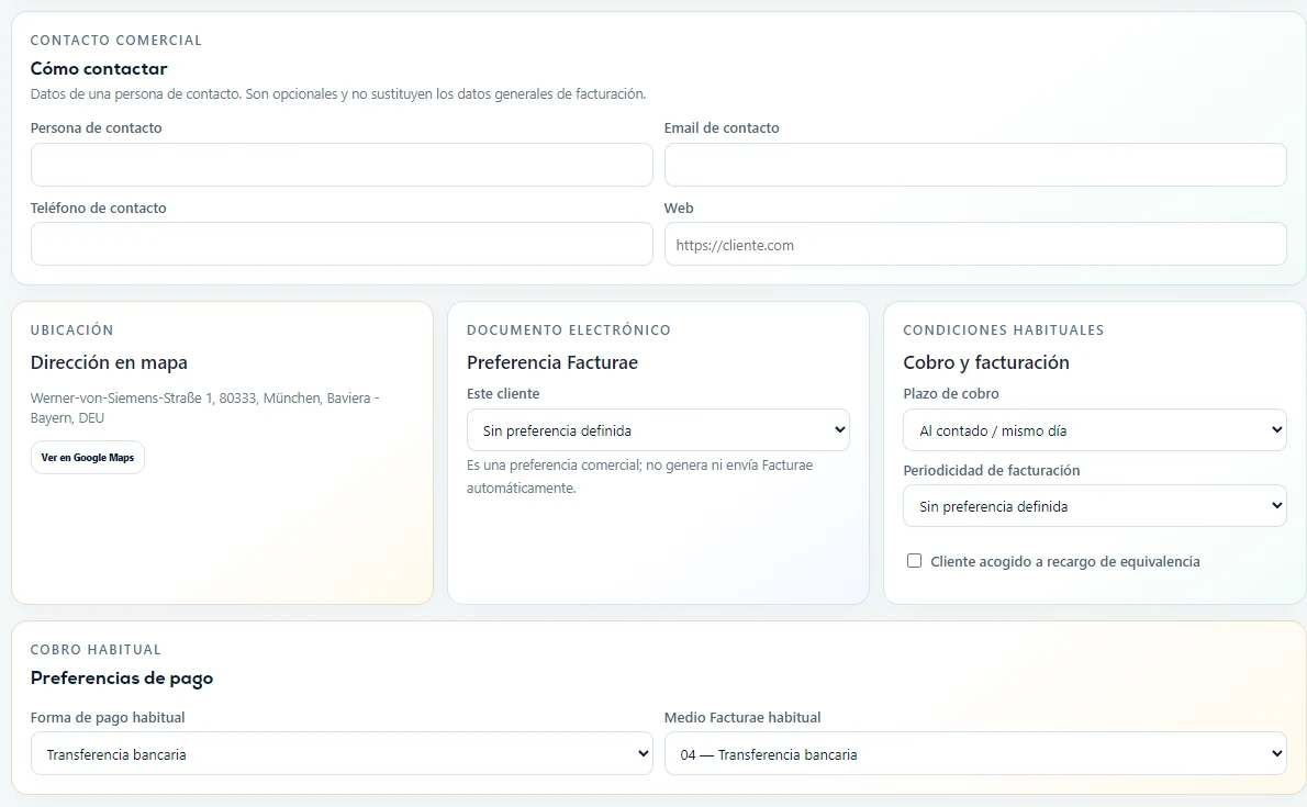Contacto comercial, ubicación, preferencia Facturae y condiciones habituales de un cliente.